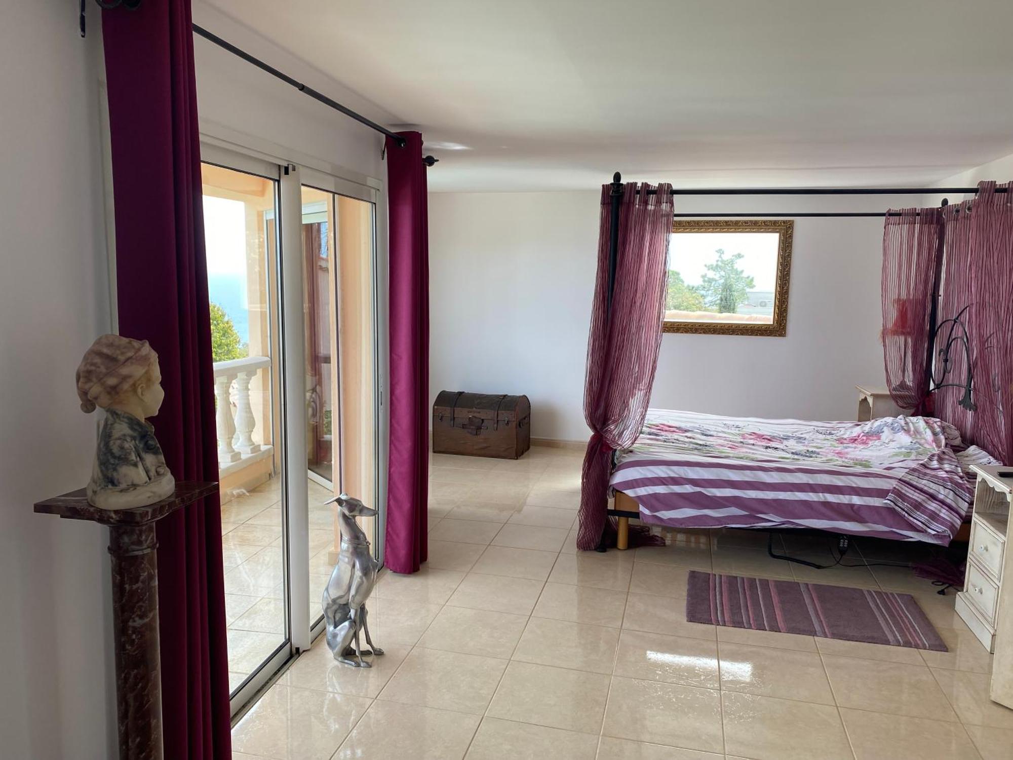 Villa Goonie เลอิสซ็องเบรอ ภายนอก รูปภาพ
